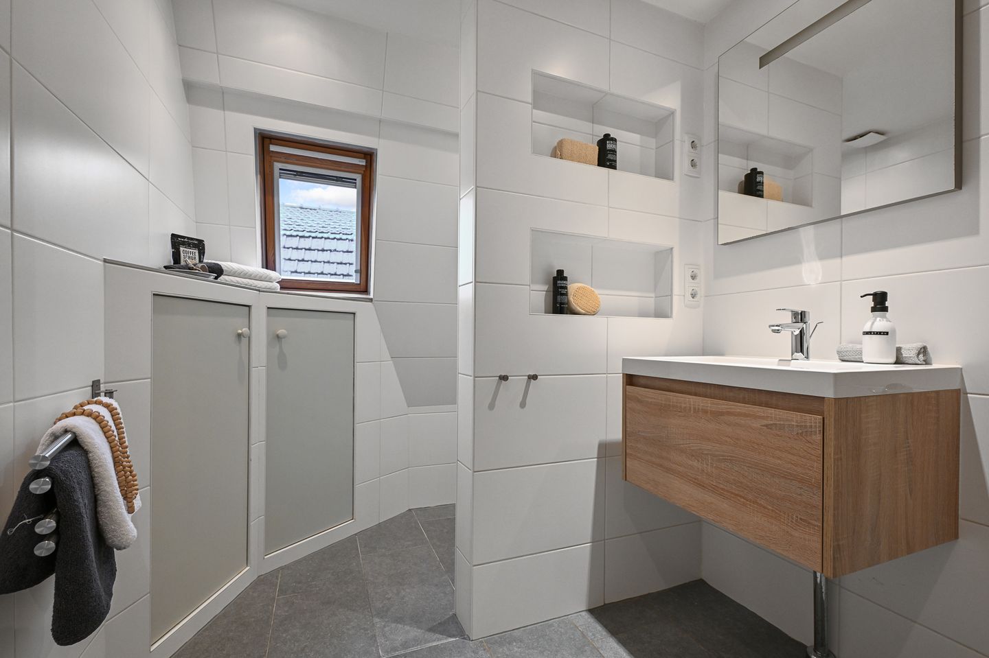 Foto 19 van Lagedijk 15-A