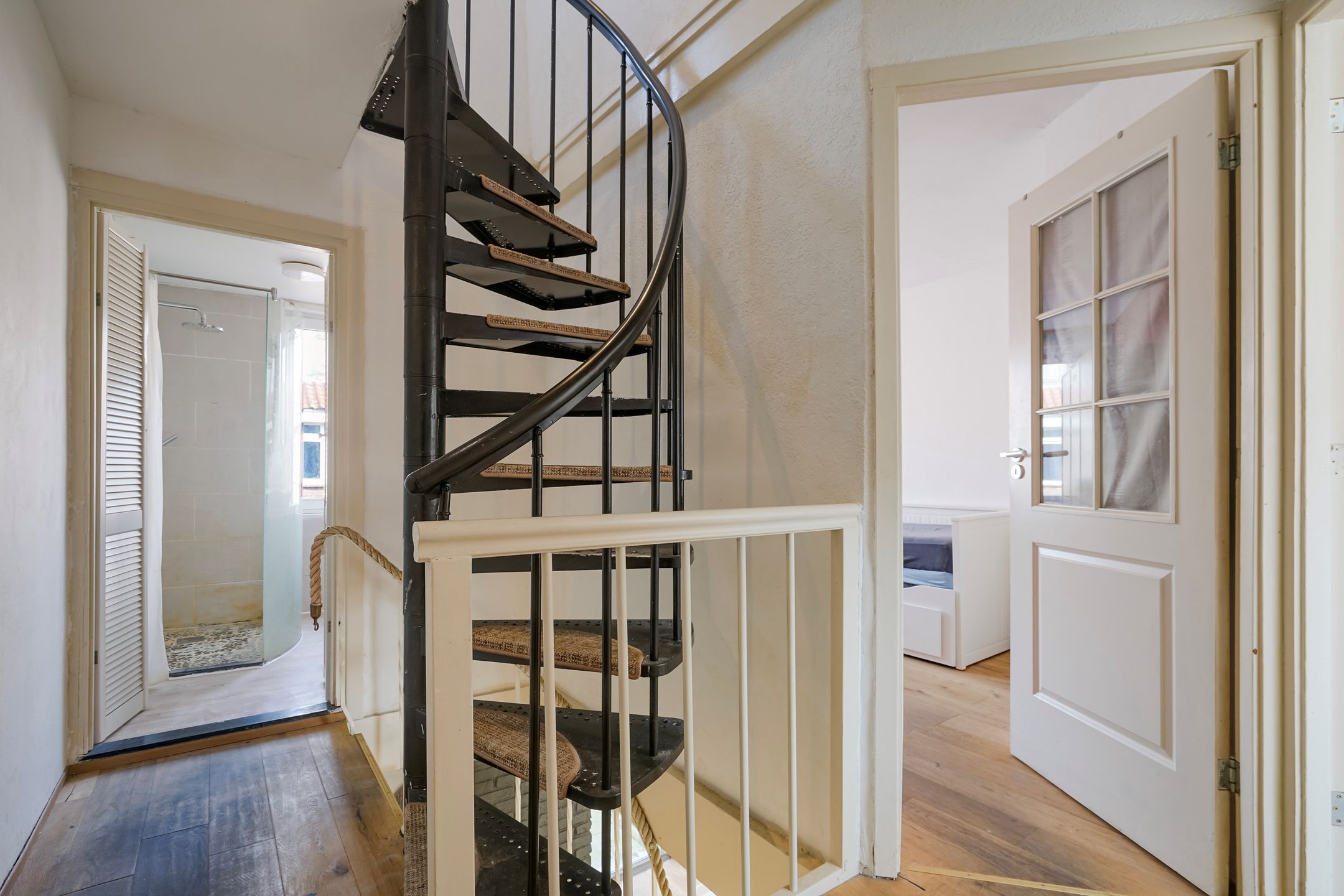 Foto 30 van Boele van Hensbroekstraat 18