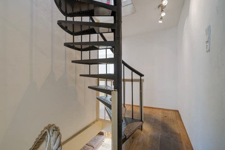 Foto 31 van Boele van Hensbroekstraat 18