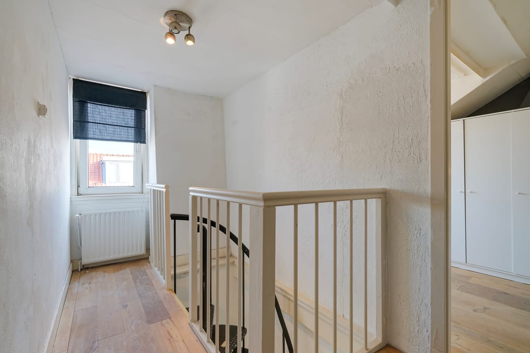 Foto 32 van Boele van Hensbroekstraat 18