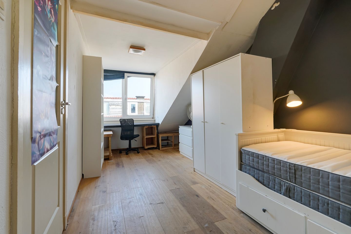 Foto 35 van Boele van Hensbroekstraat 18