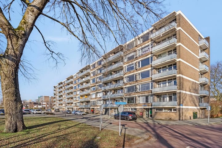 Foto 1 van Van der Helmstraat 444