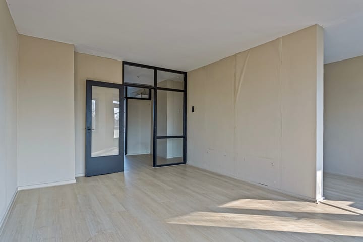 Foto 4 van Van der Helmstraat 444