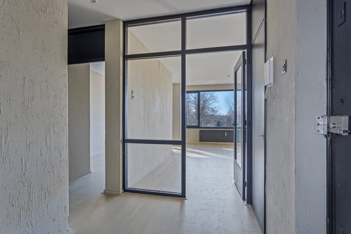 Foto 8 van Van der Helmstraat 444