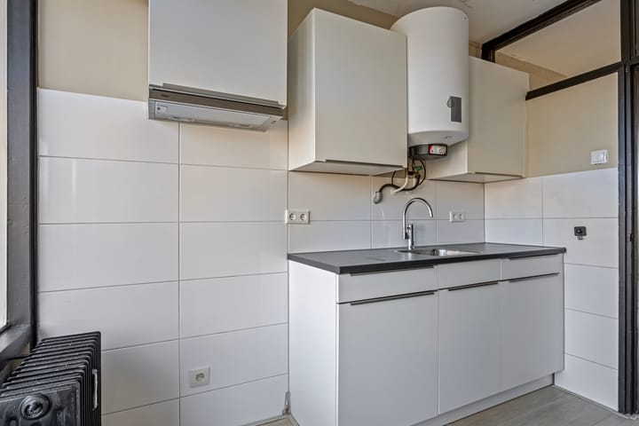 Foto 13 van Van der Helmstraat 444