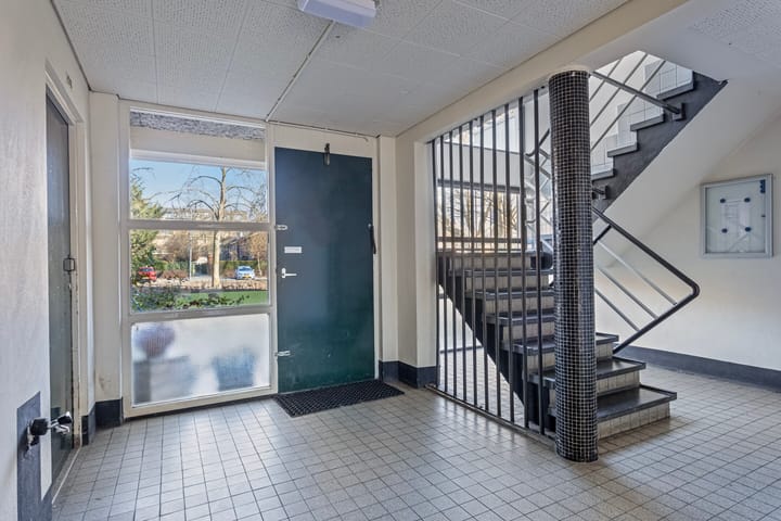 Foto 25 van Van der Helmstraat 444