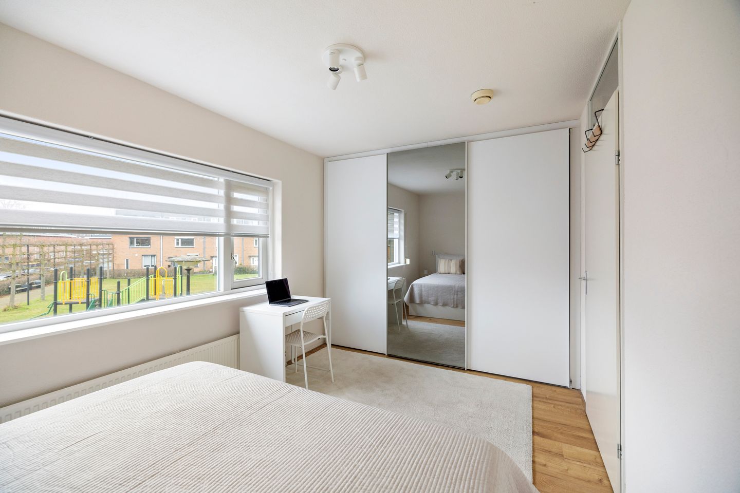 Foto 10 van Adriaan Antoniszoonstraat 3