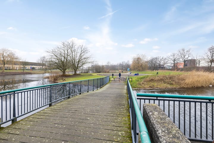 Foto 33 van Maanglans 8