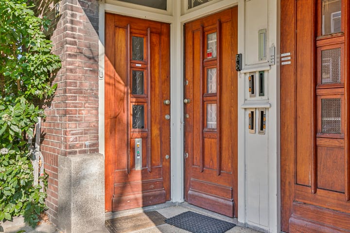 Foto 25 van Orteliusstraat 32-H