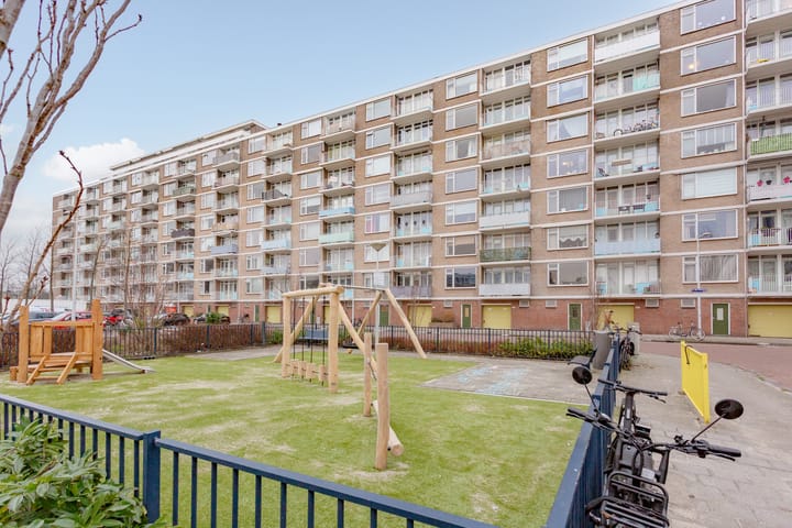 Foto 29 van S. F. van Ossstraat 172