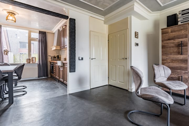 Photo 8 of Webbinkstraat 103