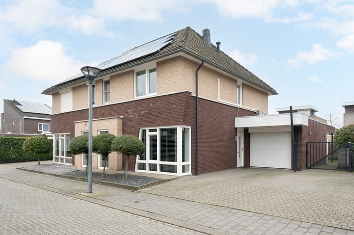 Foto 1 van Tiberius 3