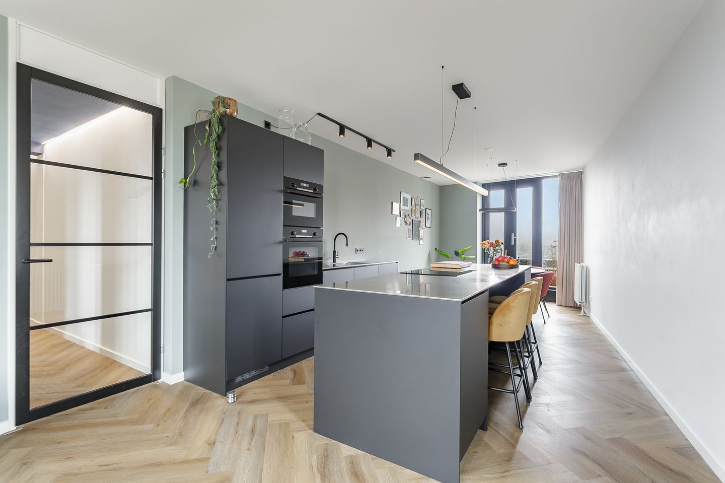 Foto 1 van Bos en Lommerplein 65