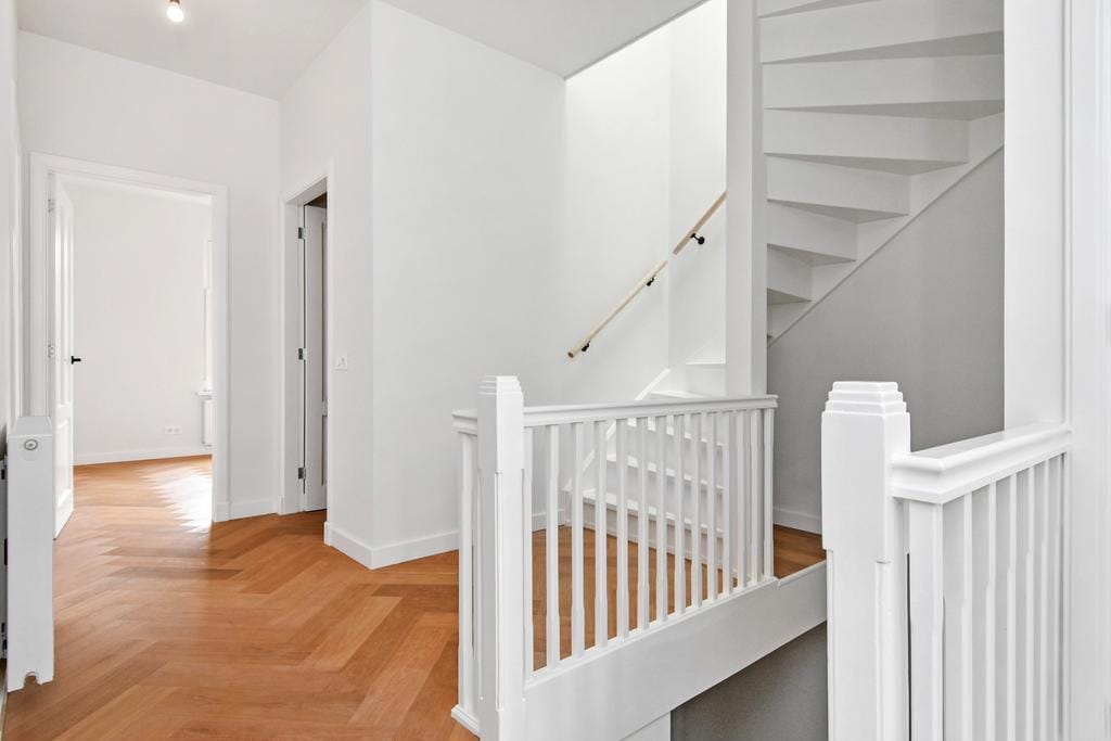 Foto 22 van Van Lansbergestraat 84