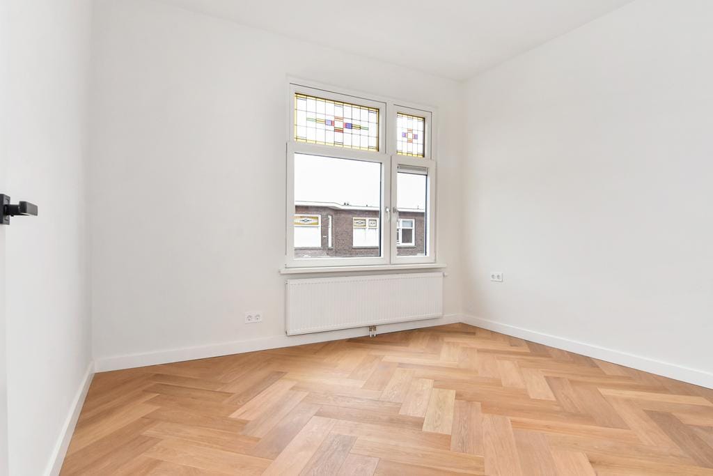 Foto 23 van Van Lansbergestraat 84