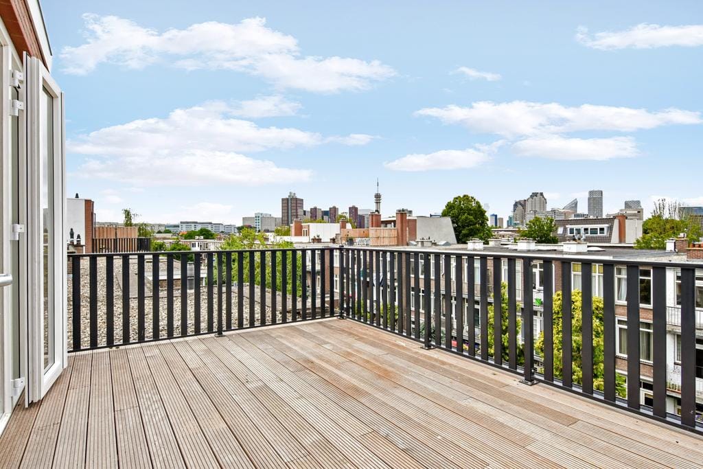 Foto 43 van Van Lansbergestraat 84