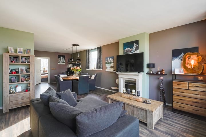 Foto 3 van Hammarskjöldlaan 533