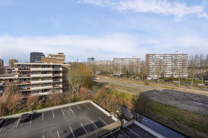 Foto 7 van Hammarskjöldlaan 533