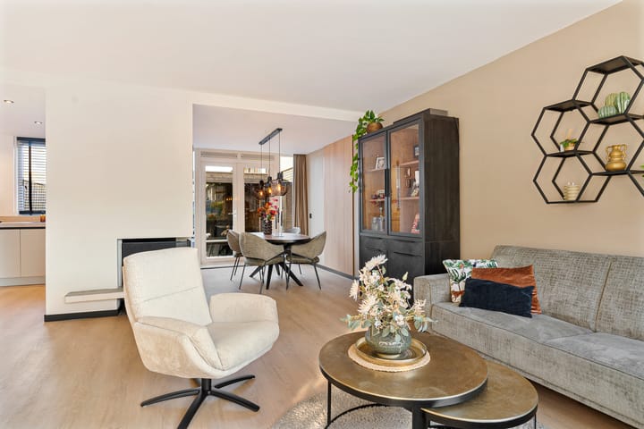 Foto 17 van Dr. Albert Schweitzerlaan 27