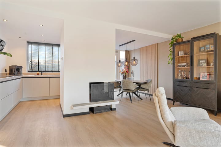 Foto 18 van Dr. Albert Schweitzerlaan 27