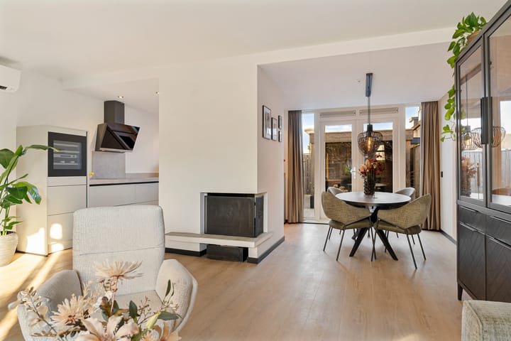 Foto 19 van Dr. Albert Schweitzerlaan 27