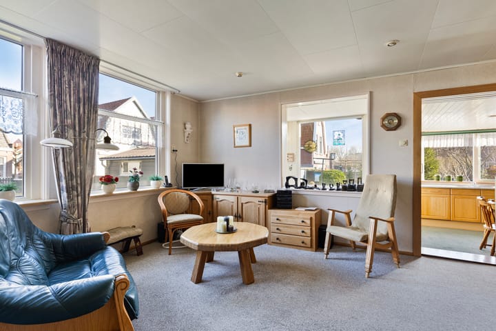 Foto 13 van Niesenoortsburgwal 1