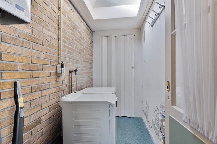 Foto 15 van Niesenoortsburgwal 1