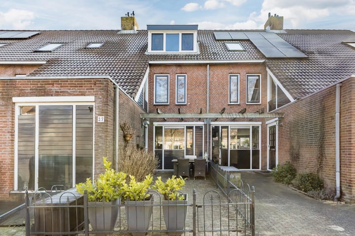 Foto 7 van Fender 27