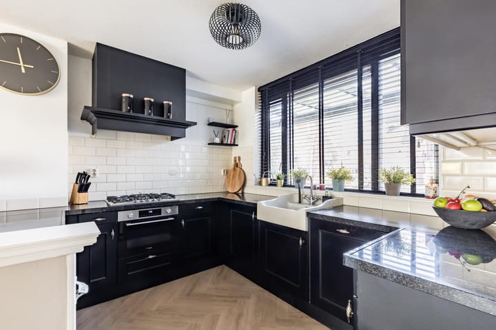 Foto 15 van Fender 27