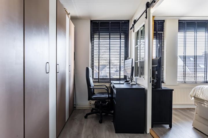 Foto 23 van Fender 27