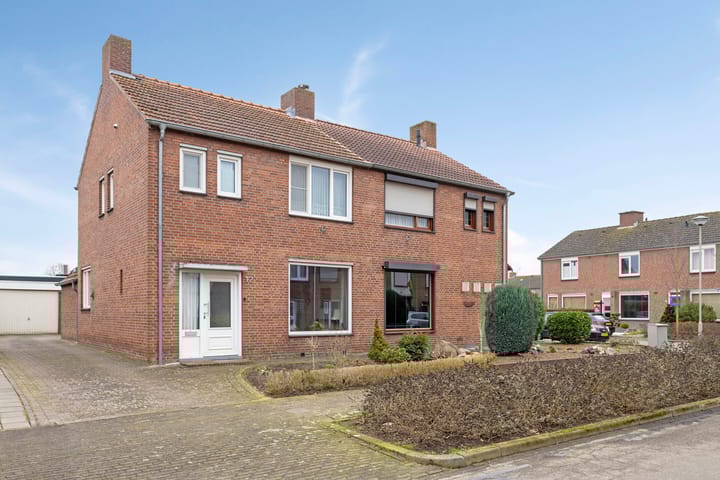 Photo 4 of Beatrixlaan 12