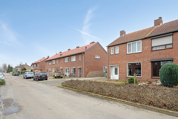 Photo 35 of Beatrixlaan 12