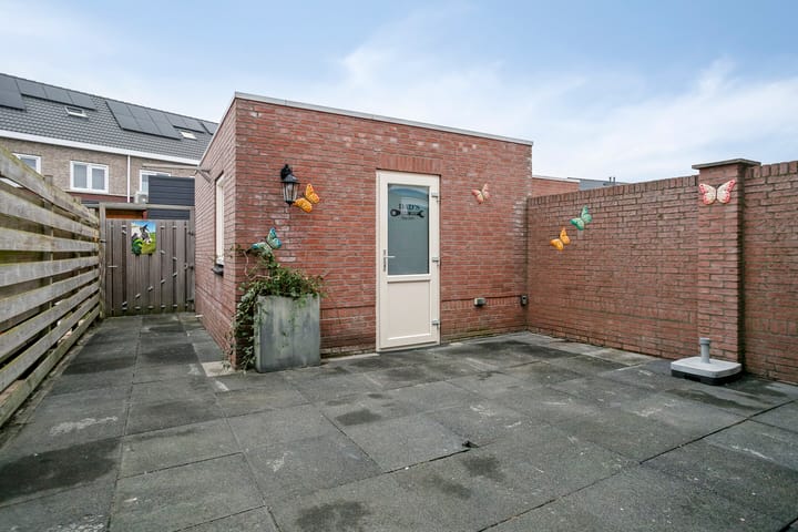 Photo 33 of Dokter Zoetemanstraat 12