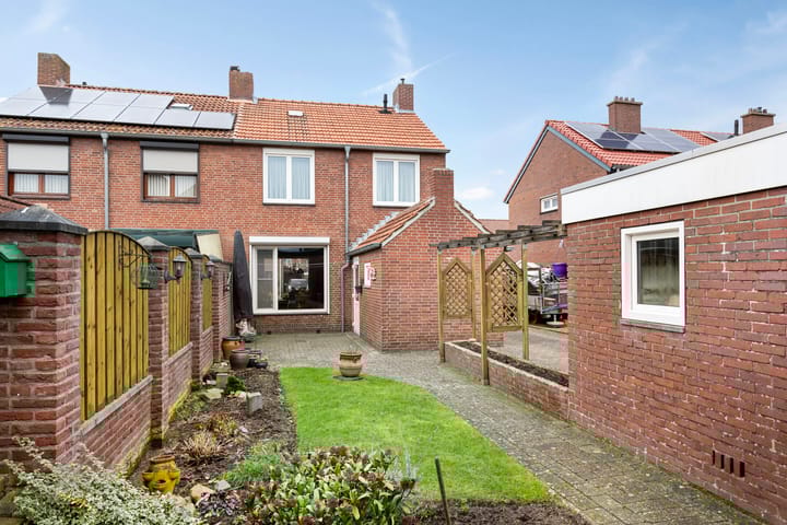 Photo 30 of Beatrixlaan 12