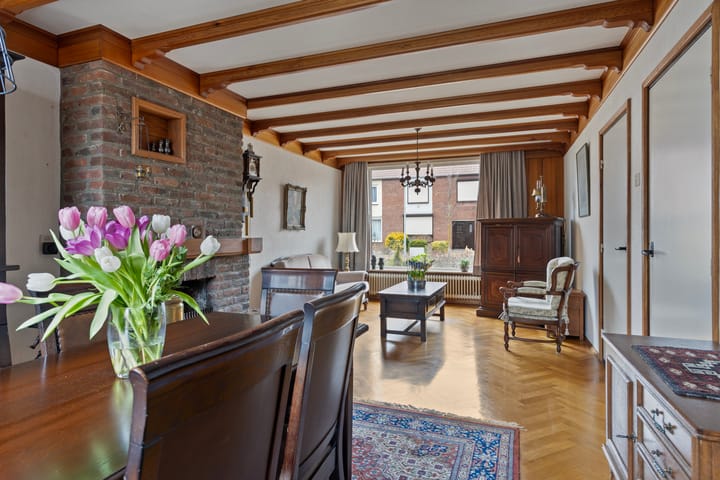 Photo 2 of Beatrixlaan 12