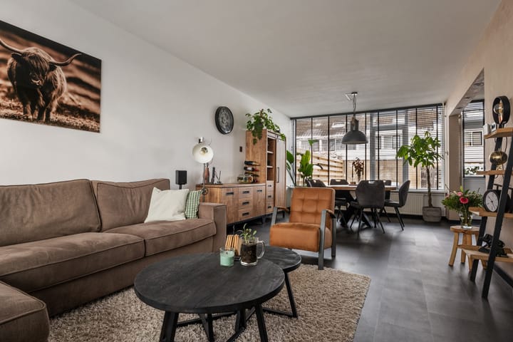 Foto 10 van Straat Soenda 17