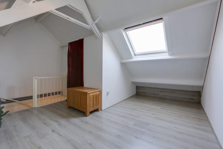 Foto 39 van de Plataan 98