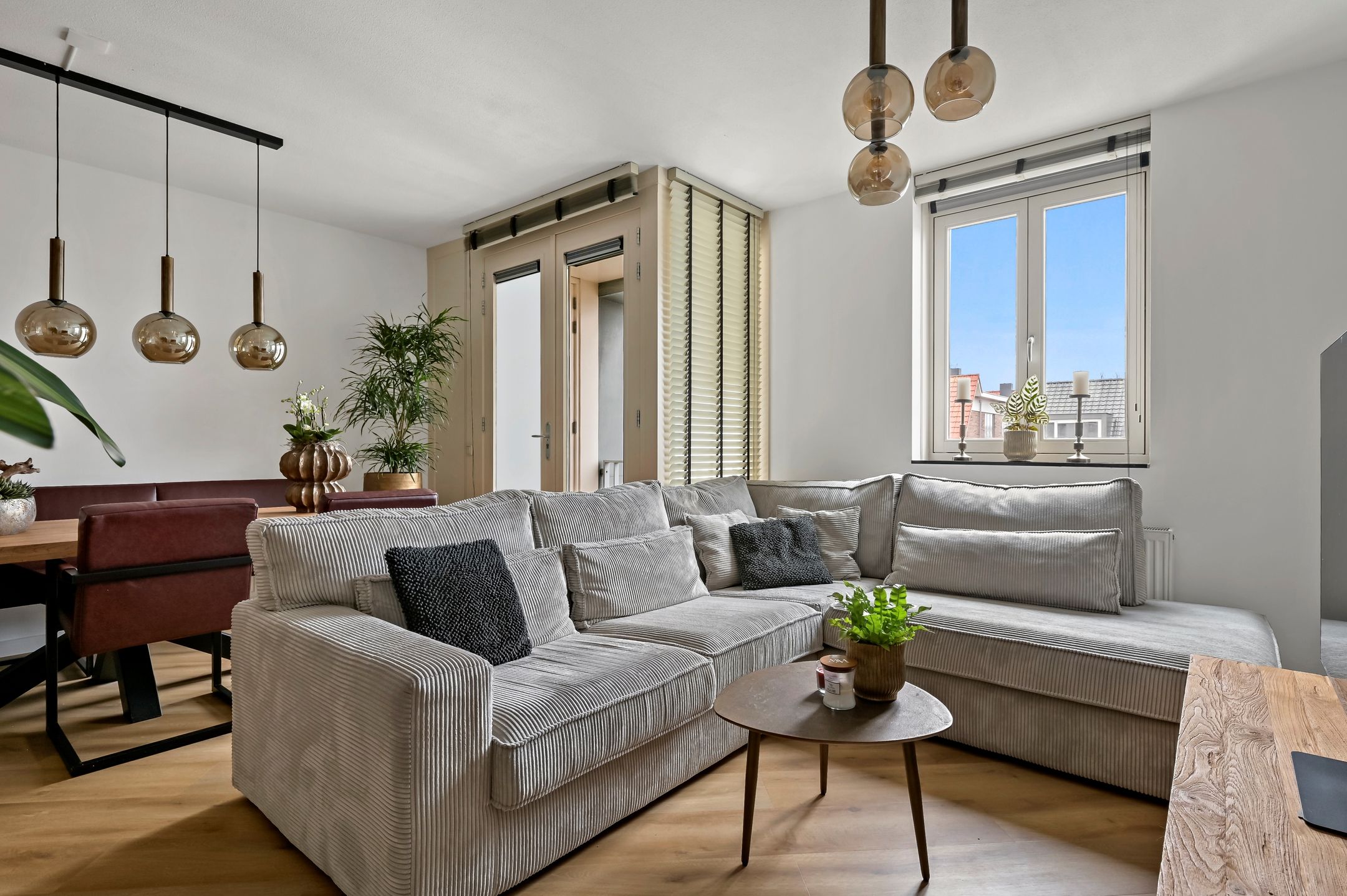 Foto 6 van Veldesteijn 46