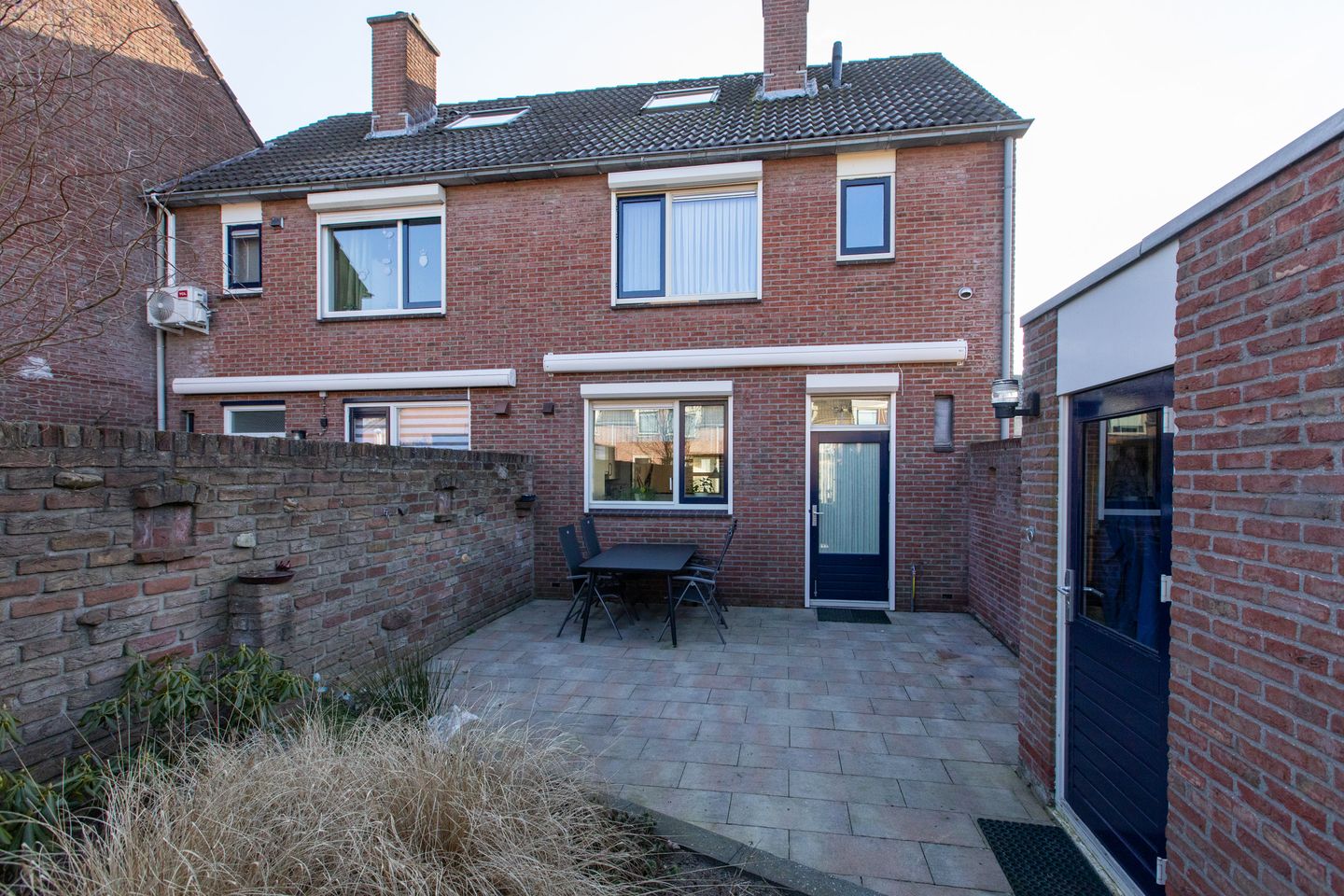 Foto 49 van de Plataan 98