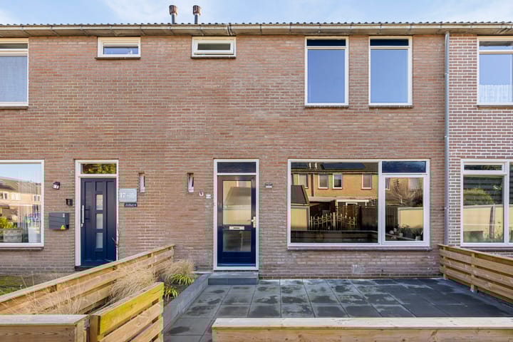 Foto 2 van Saturnus 16