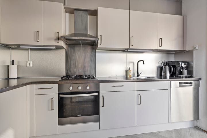 Foto 9 van Saturnus 16