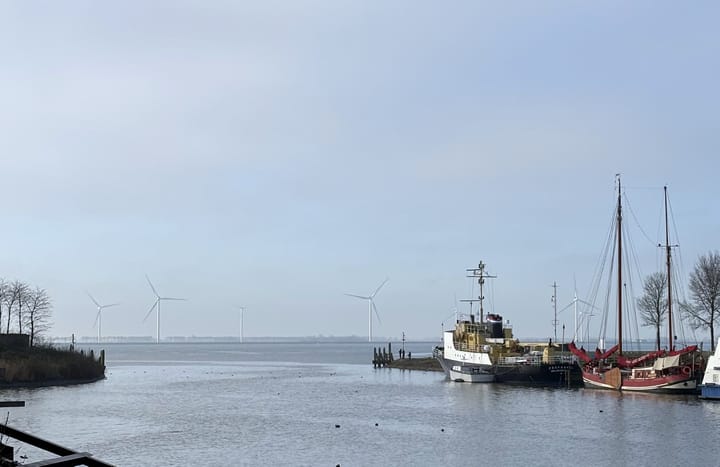 Foto 1 van Stationsplein 90