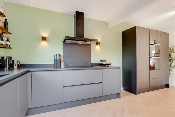 Photo 8 of Bevrijdingsweg 26