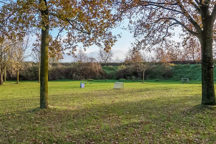 Photo 44 of Bevrijdingsweg 26