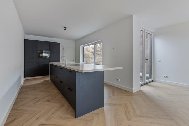 Foto 8 van Rozenstraat 78