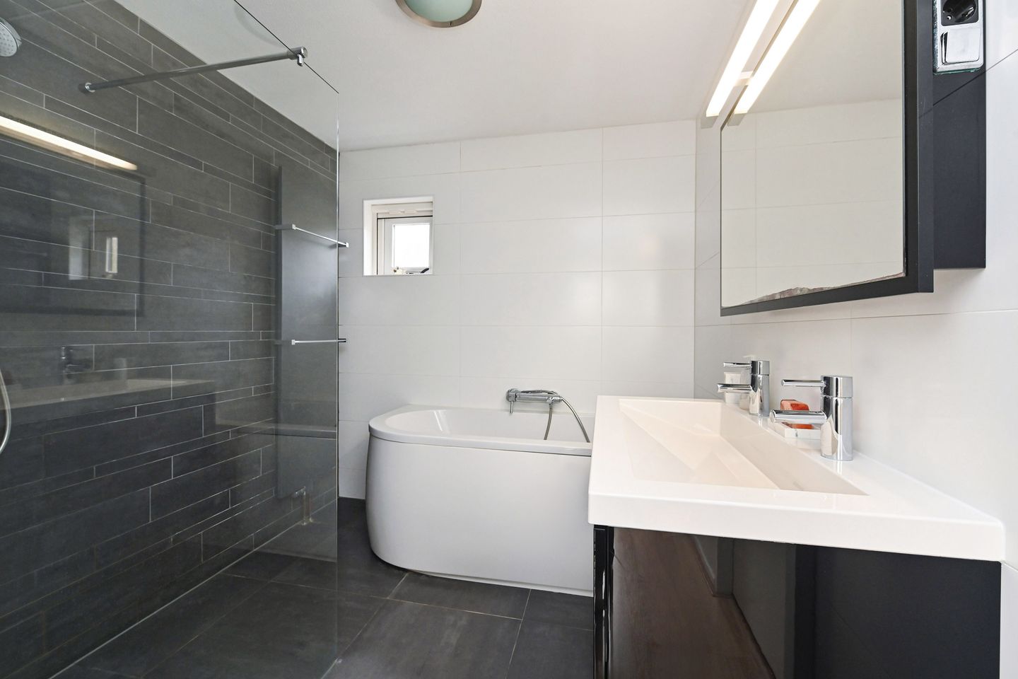 Foto 4 van Salignahout 14