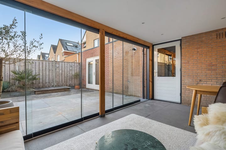 Photo 37 of van Goyenstraat 12