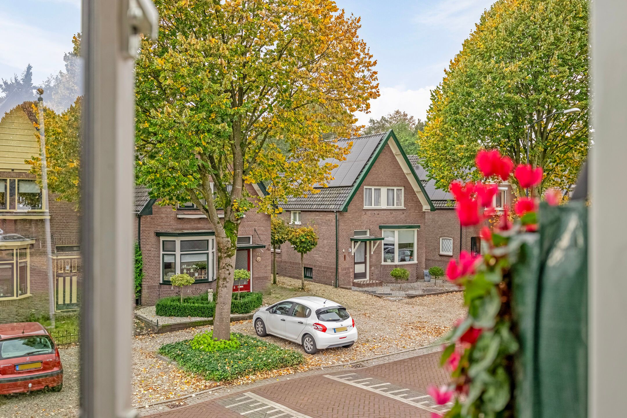 Foto 63 van Hoenderparkweg 49