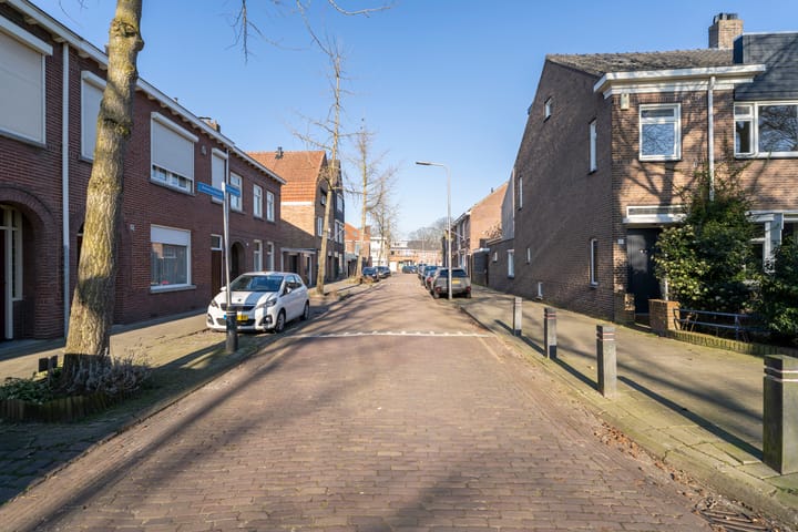 Foto 33 van Violierstraat 14