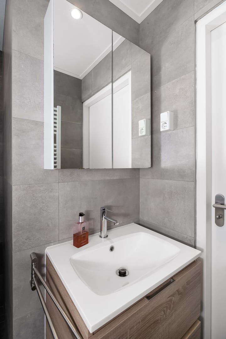 Foto 17 van Helfrichstraat 34